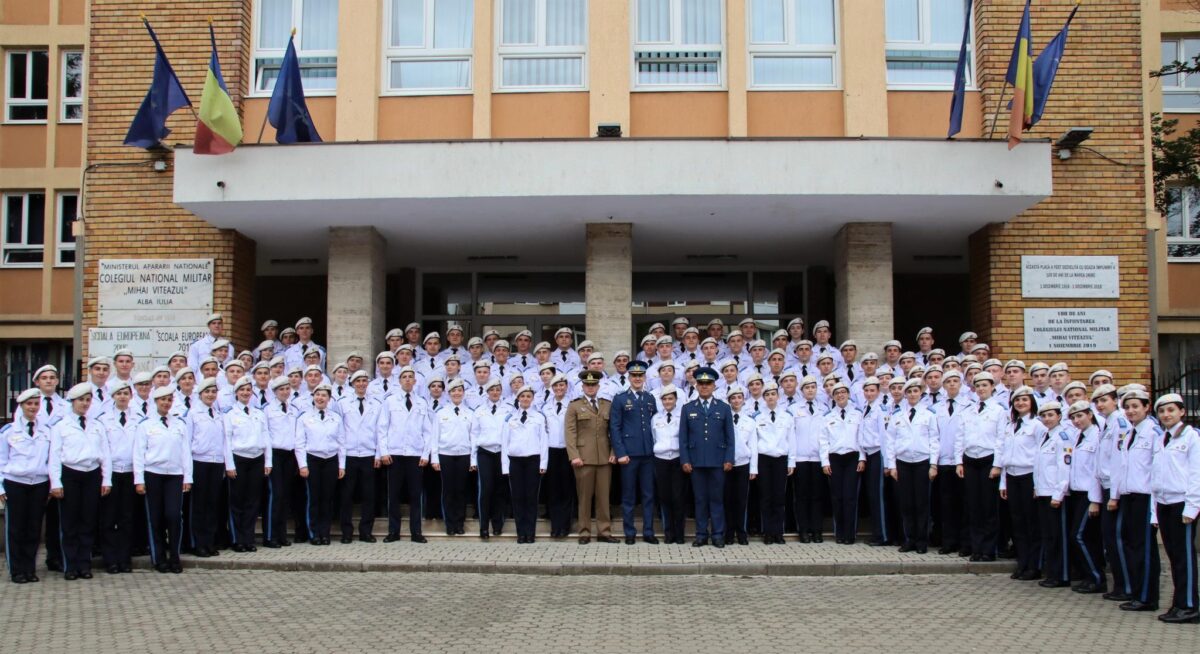 Liceul din România unde toţi elevii iau BAC-ul de 13 ani la rând. Două treimi au media generală peste 9
