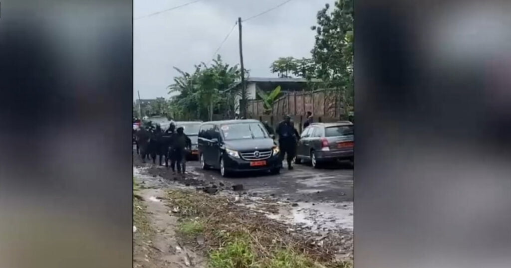 VIDEO. Mbappe a mers cu gărzi de corp și o blindată militară în satul natal al tatălui său