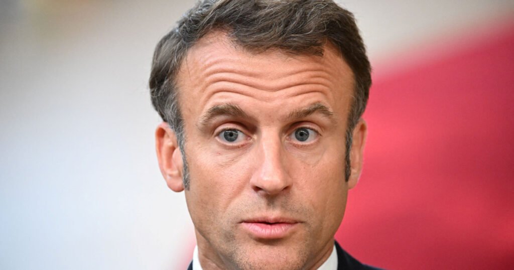 „Regele este gol, ca să nu spun țarul”. Putin a făcut o greșeală uriașă prin ieșirea din acordul cerealelor, susține Emmanuel Macron