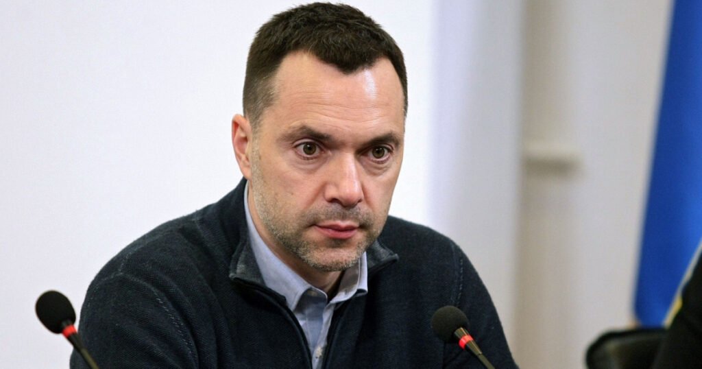 Un fost consilier al lui Zelenski spune că Ucraina ar putea ceda 20% din teritoriu ca să intre în NATO. Ce alte opțiuni are Kievul