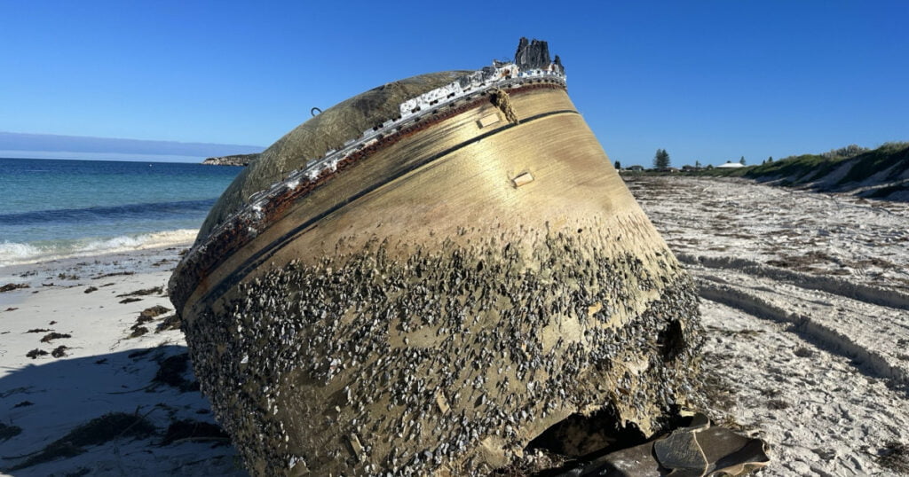 S-a aflat originea misteriosului cilindru găsit pe o plajă din Australia