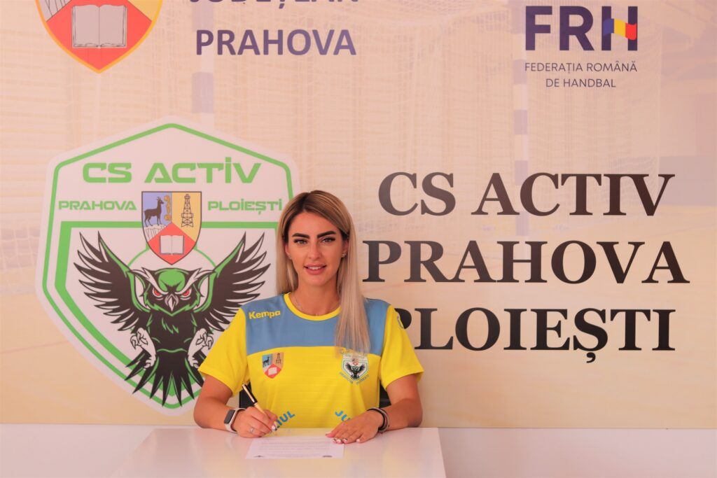 Activă în naționala studențească