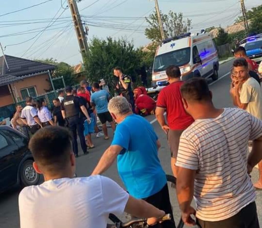 Accident mortal în Poienarii Burchii. Un minor aflat pe bicicletă a fost spulberat de maşină. Copilul avea 13 ani