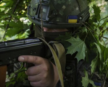 Ce tehnică românească au descoperit pe frontul din Ucraina jurnaliștii olandezi