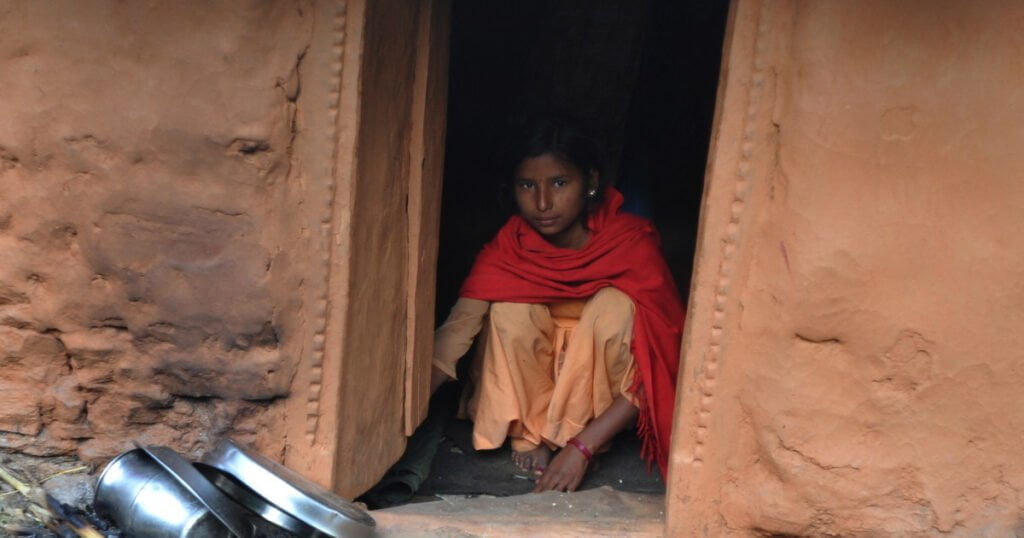 Anita, o fată de 16 ani, a murit după ce a fost obligată să stea într-o „colibă pentru menstruaţie”, în Nepal