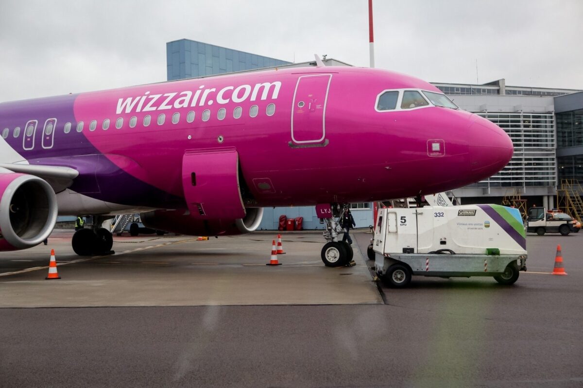 Lovitură dură pentru vacanțele românilor: Wizz Air a anulat și suspendat mai multe zboruri. Ce destinații sunt afectate