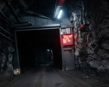 Tunelul din Finlanda în care niciun om nu va mai putea intra timp de 100.000 de ani
