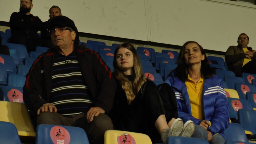 Familia îi reglează pasiunea!