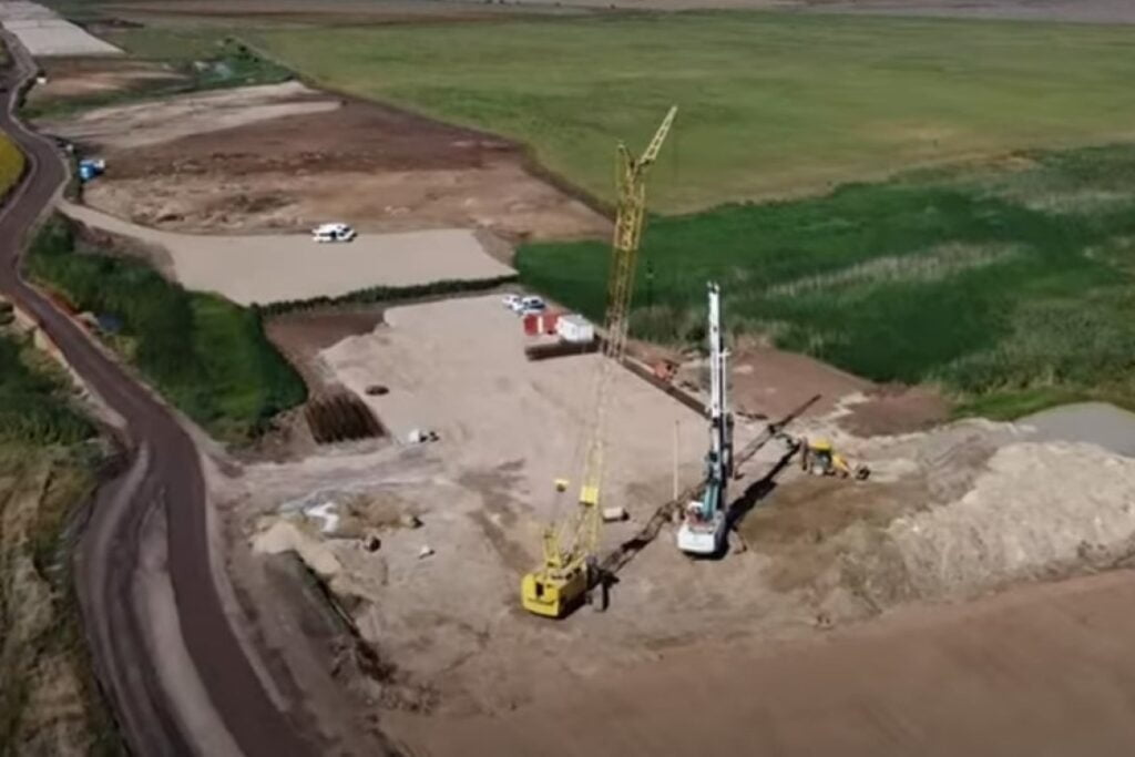 Imagini de pe șantierul autostrăzii Dumbrava-Mizil-Buzău, la un an de la începerea lucrărilor. Pe lotul 1 nu s-au finalizat toate descărcările arheologice