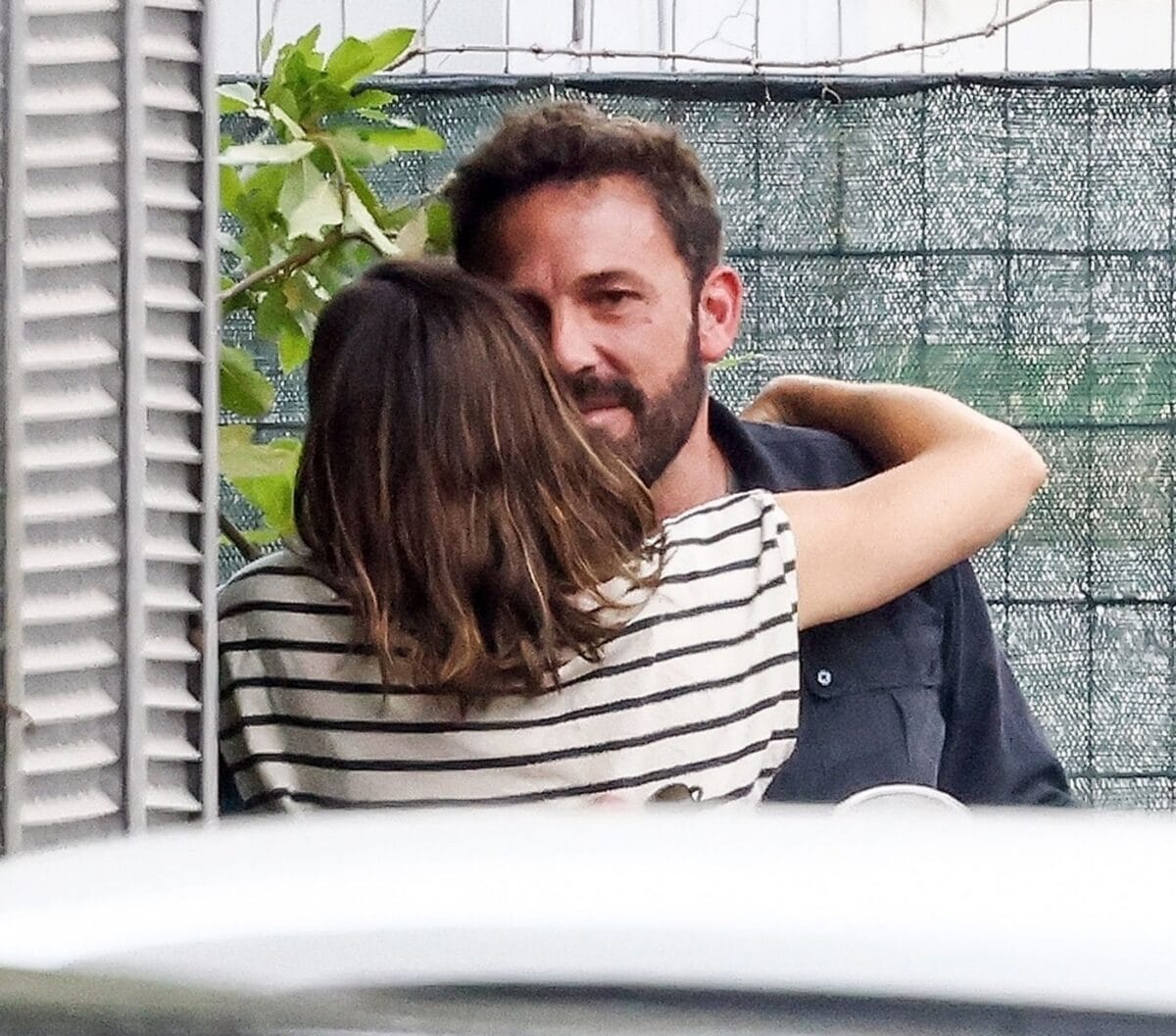 Scandal la Hollywood! Ben Affleck a fost surprins în brațele fostei soții, Jennifer Garner