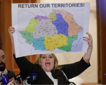 Mesajul lui Zelenski pentru Diana Șoșoacă. „Nici măcar nu înţelegeţi despre ce vorbiţi”. Șoșoacă: „Piticule” Mesajul lui Zelenski pentru Diana Șoșoacă. „Nici măcar nu înţelegeţi despre ce vorbiţi”. Șoșoacă: „Piticule”