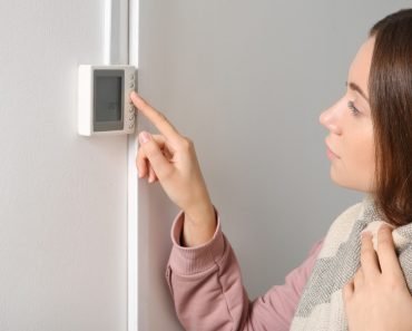 Temperatura optimă în casă. Unele țări trec iarna cu centrala termică setată chiar și la 17 grade Temperatura optimă în casă. Unele țări trec iarna cu centrala termică setată chiar și la 17 grade