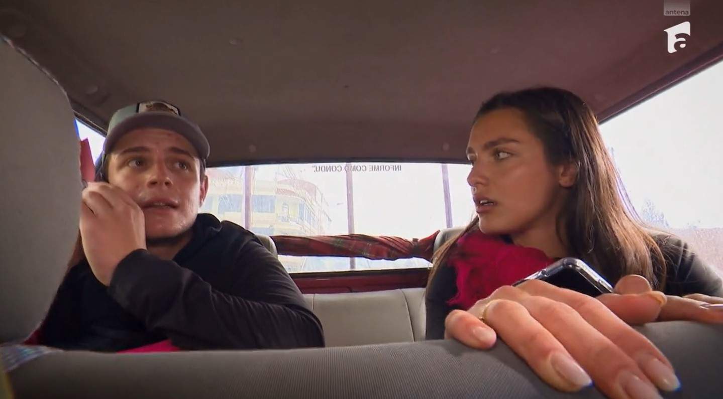 America Express, 26 noiembrie 2023. Alexia și Aris Eram, dați jos din mașină cu forța! Momente de panică în drum spre destinație: ”Era foarte nervoasă” / VIDEO America Express, 26 noiembrie 2023. Alexia și Aris Eram, dați jos din mașină cu forța! Momente de panică în drum spre destinație: ”Era foarte nervoasă” / VIDEO