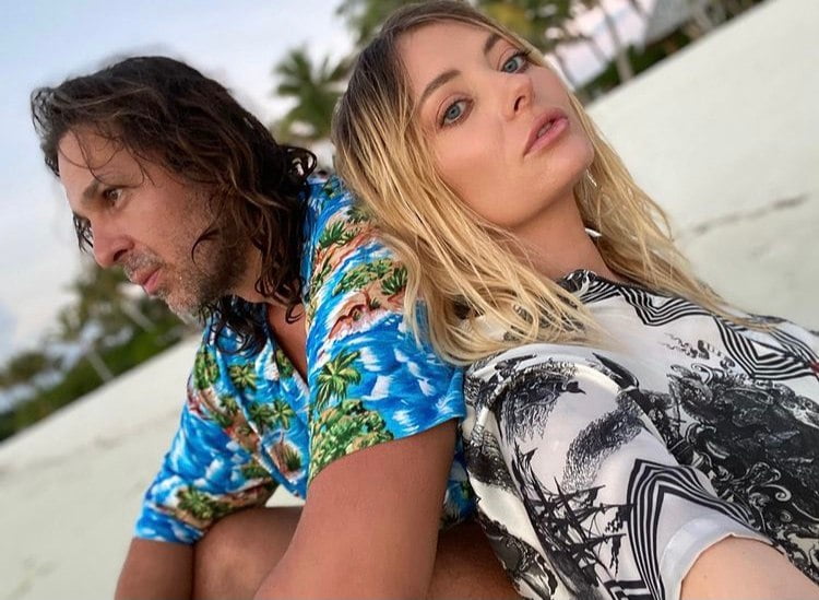 Diferența surprinzătoare de ani dintre Delia și soțul ei. Cât de în vârstă este Răzvan Munteanu