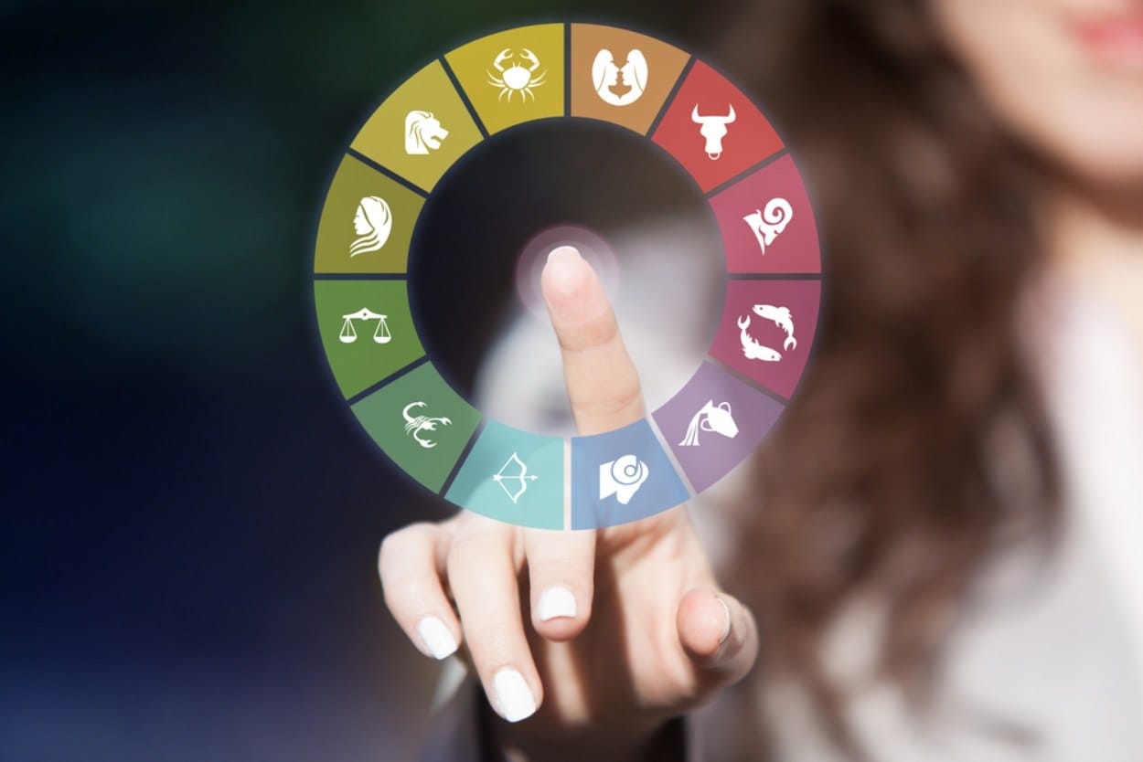 Horoscop miercuri, 10 ianuarie. Taurii îi rănesc prin vorbe pe cei din jur, iar Leii au parte de realizări profesionale