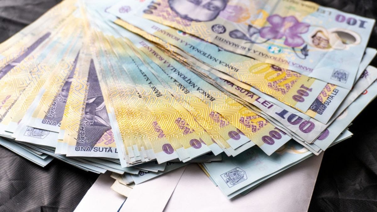 Categoria de pensionari care va primi 1500 de lei din partea statului. S-a modificat legea și mulți pot beneficia de ajutor