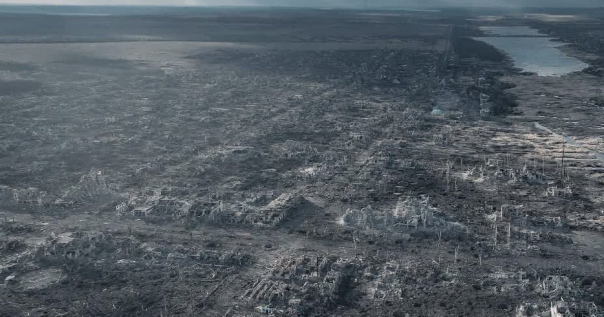 Tactica „pământului pârjolit” aplicată de Putin în Ucraina: Rade un oraș cu artileria până când nu mai poate fi apărat. Ocupă-l. Repetă