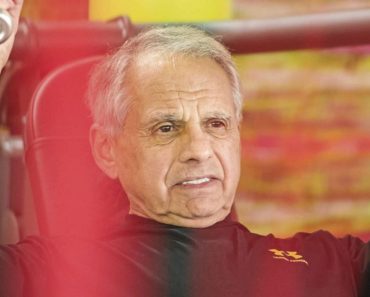 Un medic de 83 de ani dezvăluie patru obiceiuri alimentare cheie pentru o viață lungă și sănătoasă Un medic de 83 de ani dezvăluie patru obiceiuri alimentare cheie pentru o viață lungă și sănătoasă