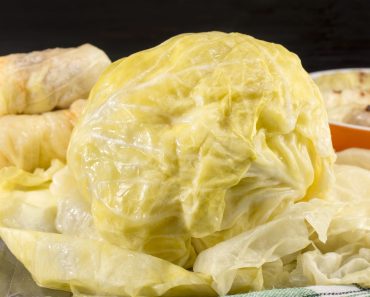 Secretul pentru ca varză din butoi să rămână proaspătă și gustoasă până la vară Secretul pentru ca varză din butoi să rămână proaspătă și gustoasă până la vară