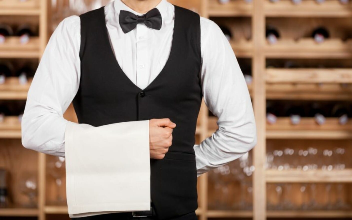 Un lanț românesc de restaurante renunță la toți angajații străini. ”Trebuie învățați să se spele pe mâini, sunt un dezastru”