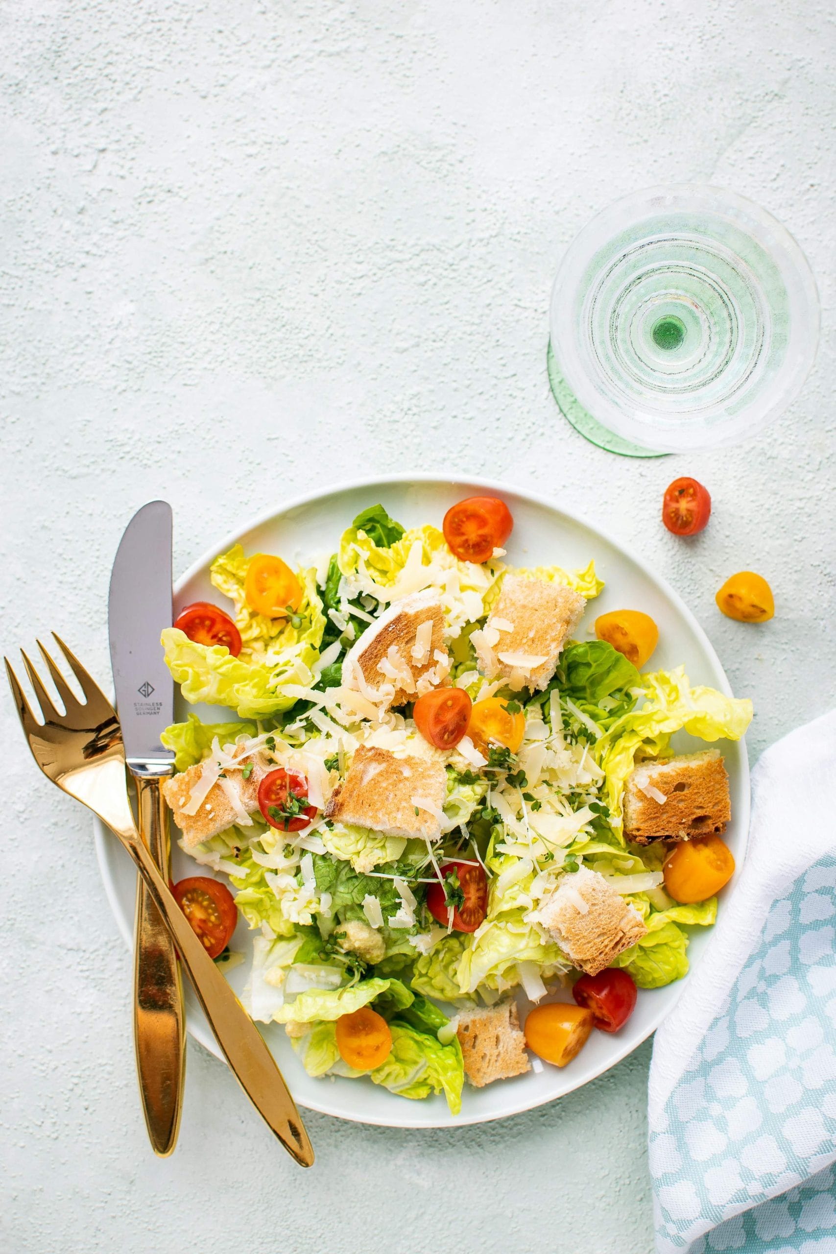 Salată de cartofi de post. Ce să gătești rapid la masa de prânz