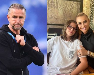 Reacția lui Laurențiu Reghecampf, după ce fiul său și al Anamariei Prodan a zis la TV că îi e dor de tatăl lui: „Fiecare este liber să creadă ce dorește” Reacția lui Laurențiu Reghecampf, după ce fiul său și al Anamariei Prodan a zis la TV că îi e dor de tatăl lui: „Fiecare este liber să creadă ce dorește”