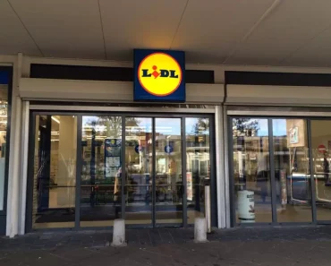 Ce salariu câștigă o femeie de serviciu de la Lidl România, în 2024. Ce alte beneficii mai acordă Lidl