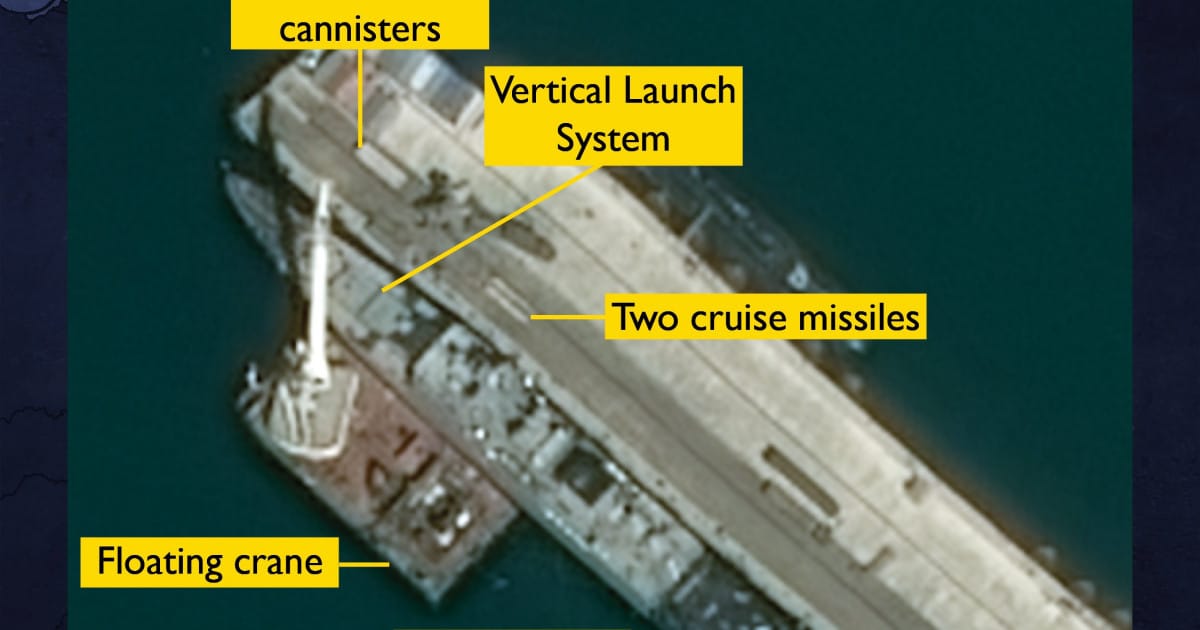 Mișcarea strategică a lui Putin în Marea Neagră. Fotografii din satelit arată unde și-au mutat rușii navele și submarinele
