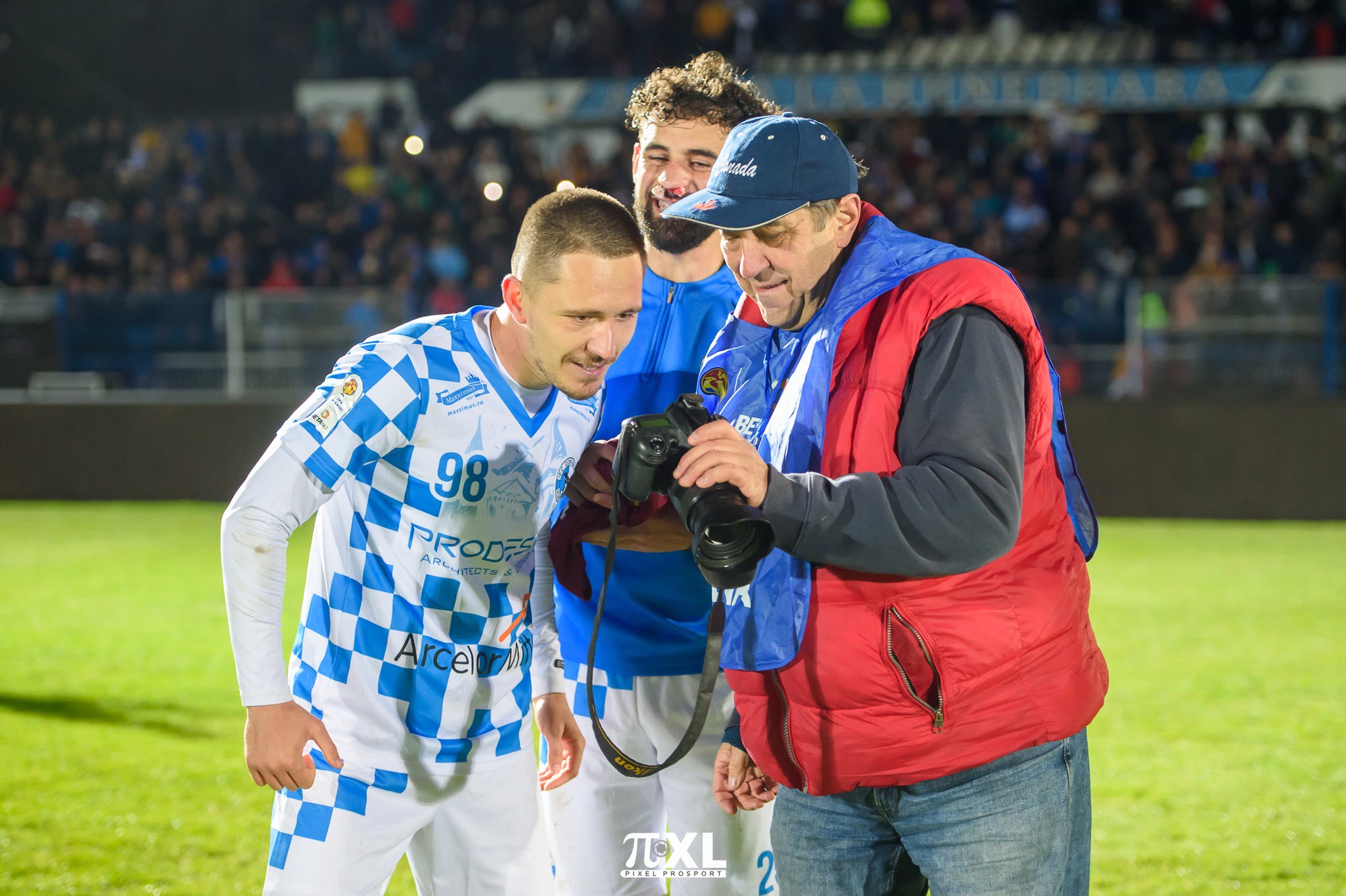 Crescuți de Petrolul se remarcă la Corvinul