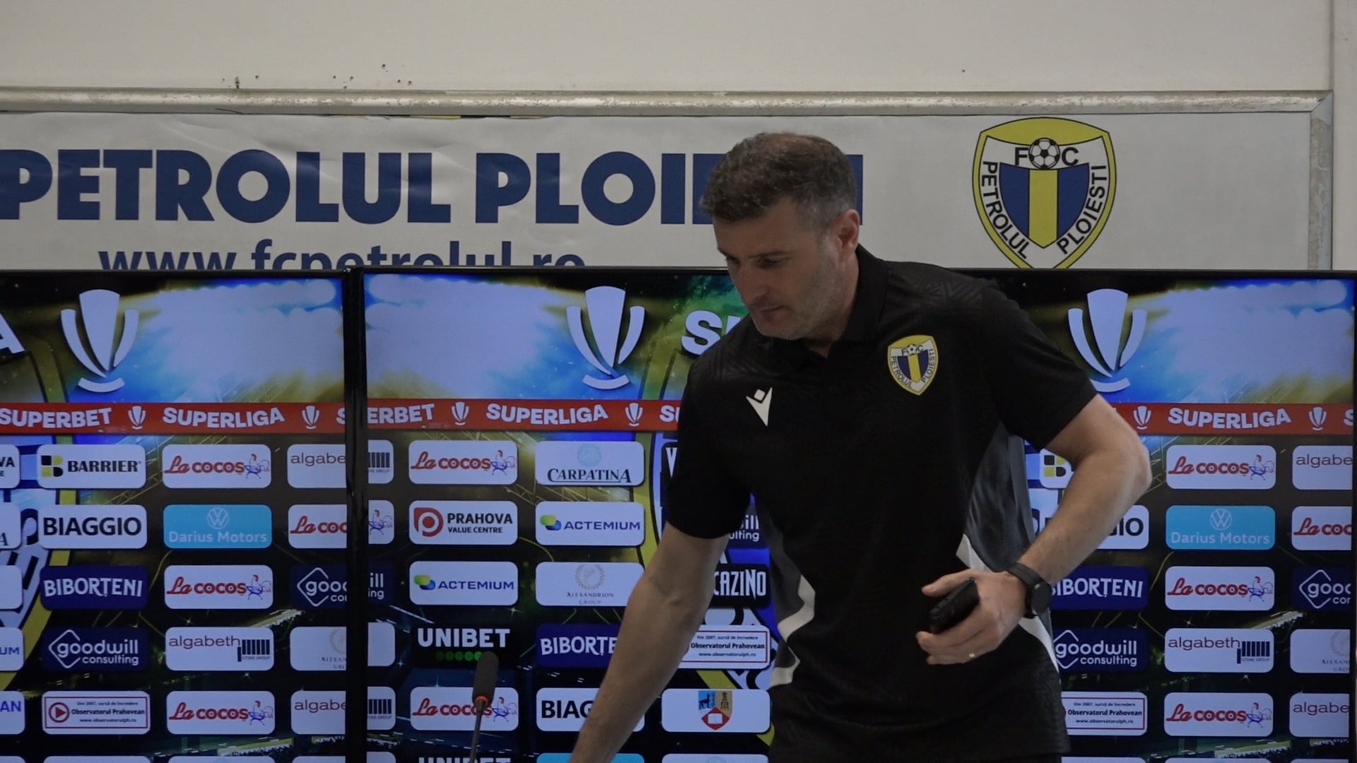 Balint merge pe principiul ,,ai carte, ai parte”!