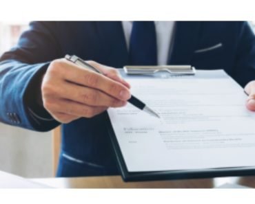 Decizie CCR: Eliminarea fișei postului din contractul individual de muncă este neconstituțională