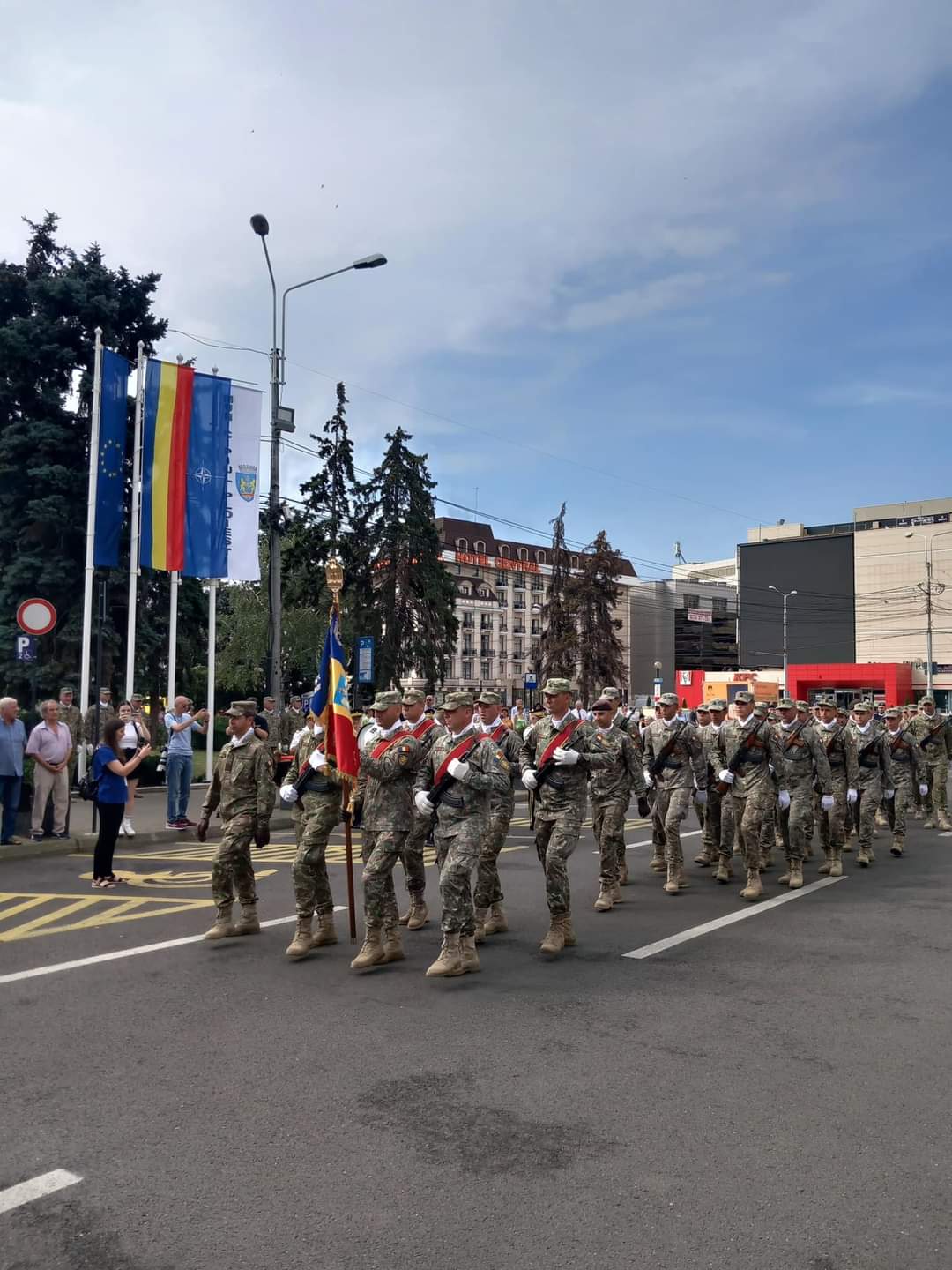 Ziua Drapelului, sărbătorită la Ploieşti. Ce politicieni au fost prezenți la eveniment