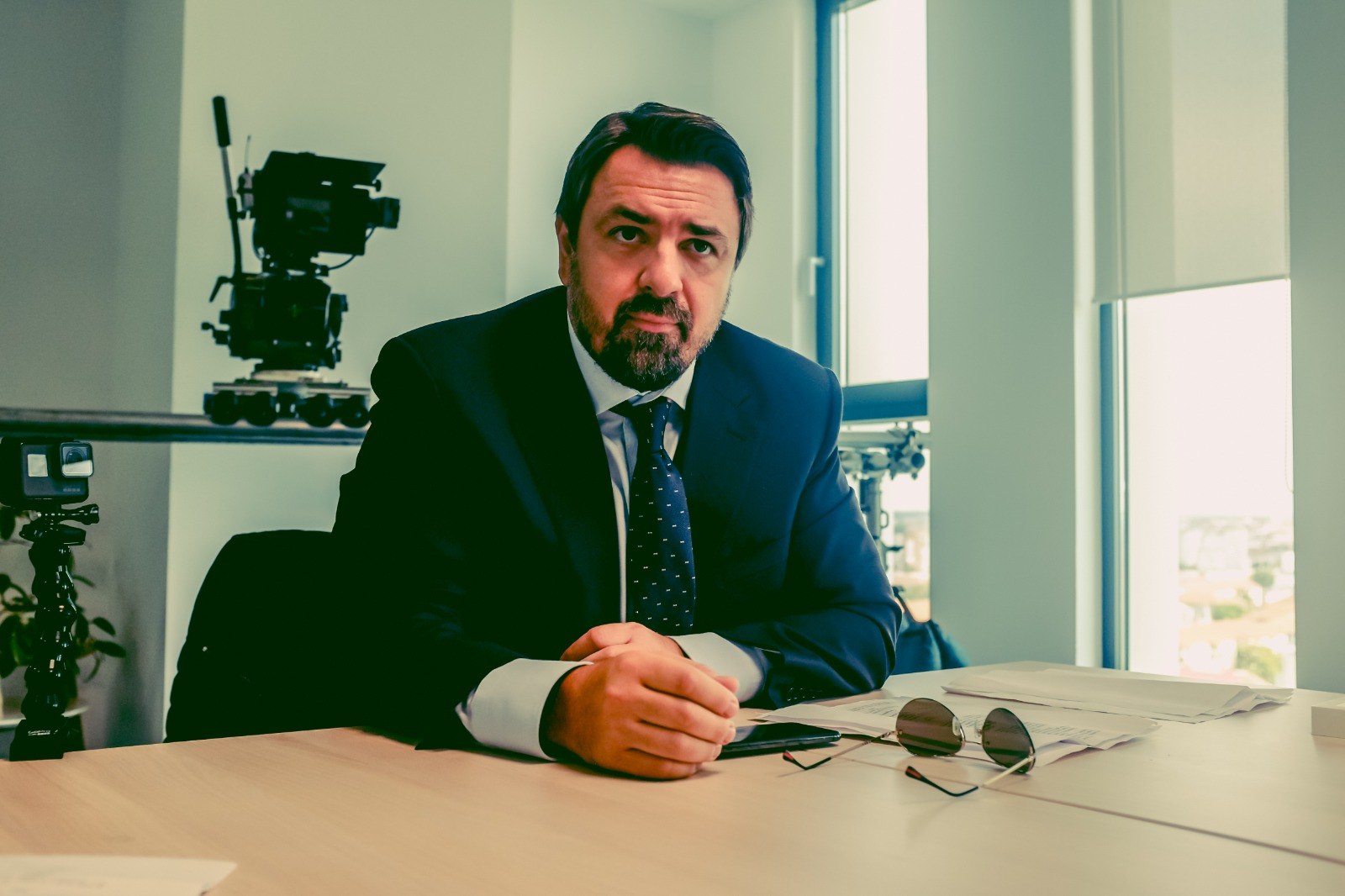 Horia Brenciu, un artist cu suflet de aur! Gestul emoționant pe care l-a făcut pentru o bătrânică aflată la nevoie Horia Brenciu, un artist cu suflet de aur! Gestul emoționant pe care l-a făcut pentru o bătrânică aflată la nevoie