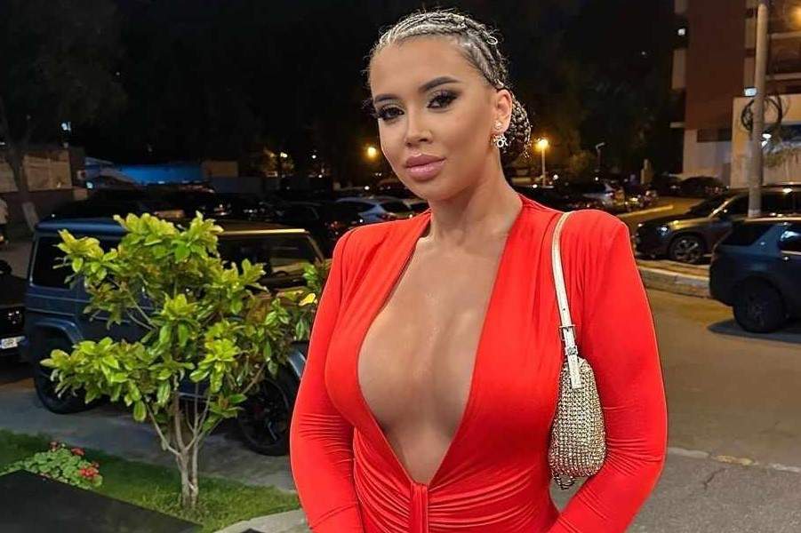 Cât a plătit Andra Volos pentru operația din Turcia! Vedeta a scos din buzunar peste 10.000 euro ca să arate cum își dorește