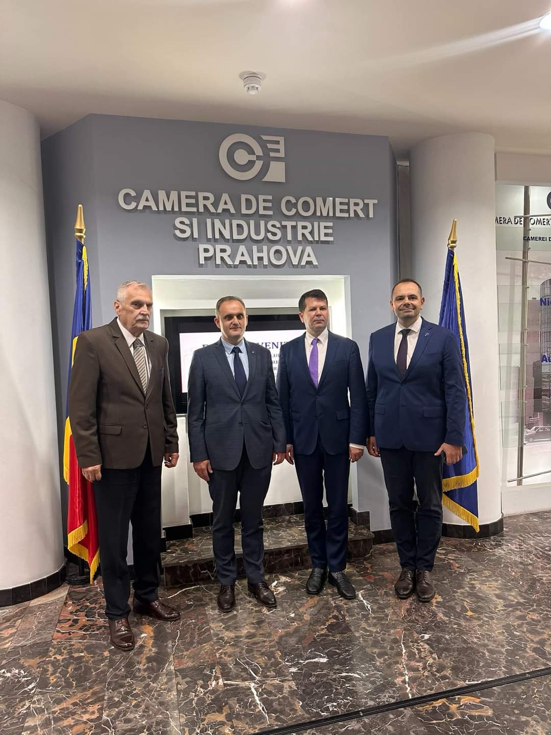 Prefectul Emil Drăgănescu, prezent la Reuniunea Colegiului de Conducere al CCI Prahova: Sprijin instituțional pentru mediul de afaceri local