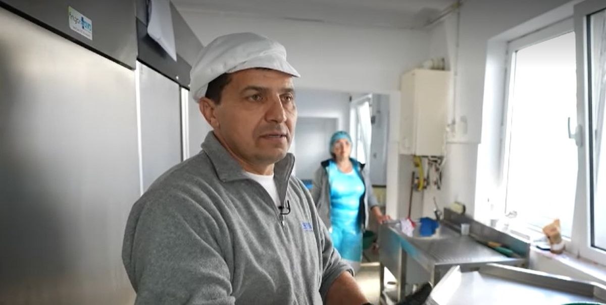 Doi români întorși din Italia au dat lovitura cu o afacere deosebită. Oamenii vin de la mii de kilometri să cumpere de la ei