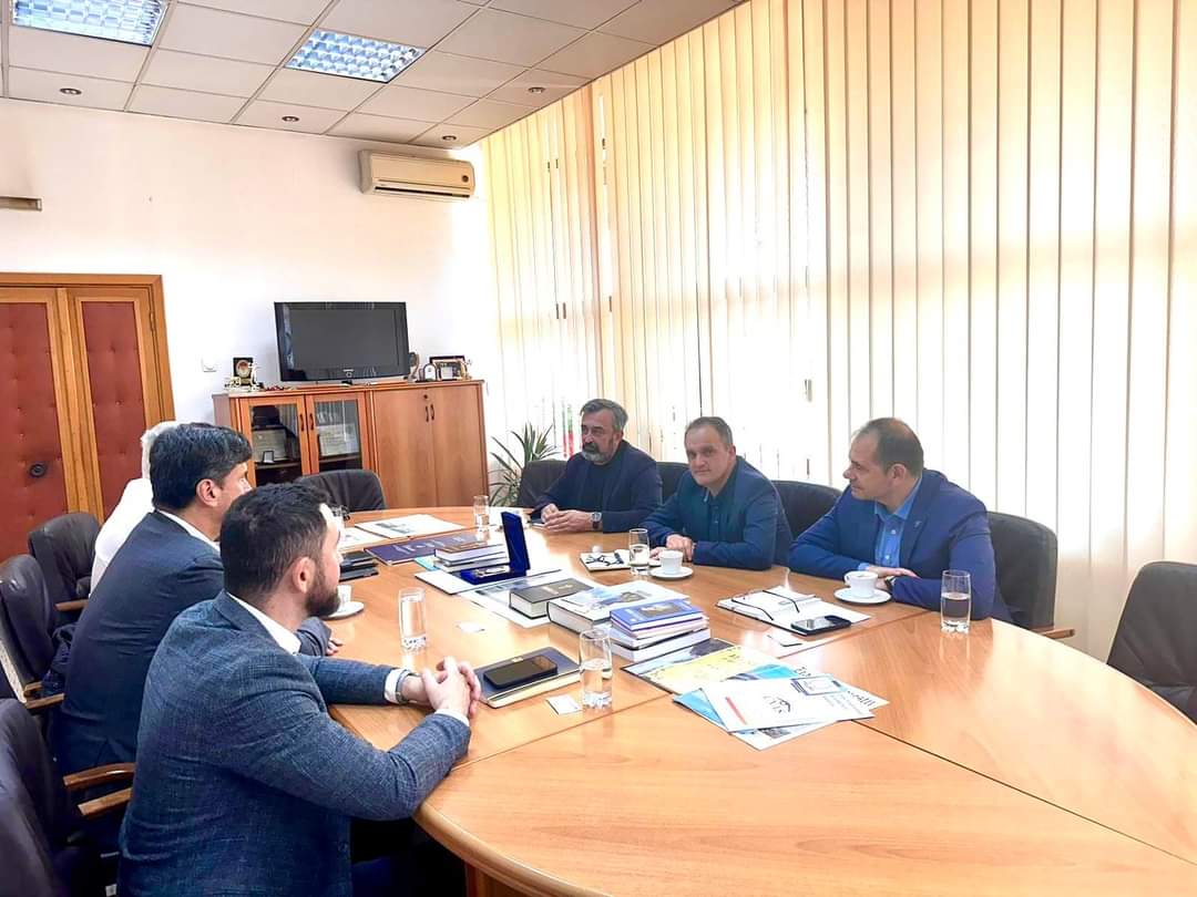 Virgiliu Nanu se asigură că ploieştenii vor avea căldură la iarnă. Preşedintele CJ Prahova, întâlnire cu directorul Termo Ploieşti