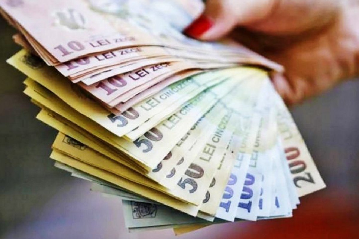 Se oferă tichete sociale de Crăciun. Ce documente trebuie depuse pentru a intra în posesia banilor Se oferă tichete sociale de Crăciun. Ce documente trebuie depuse pentru a intra în posesia banilor