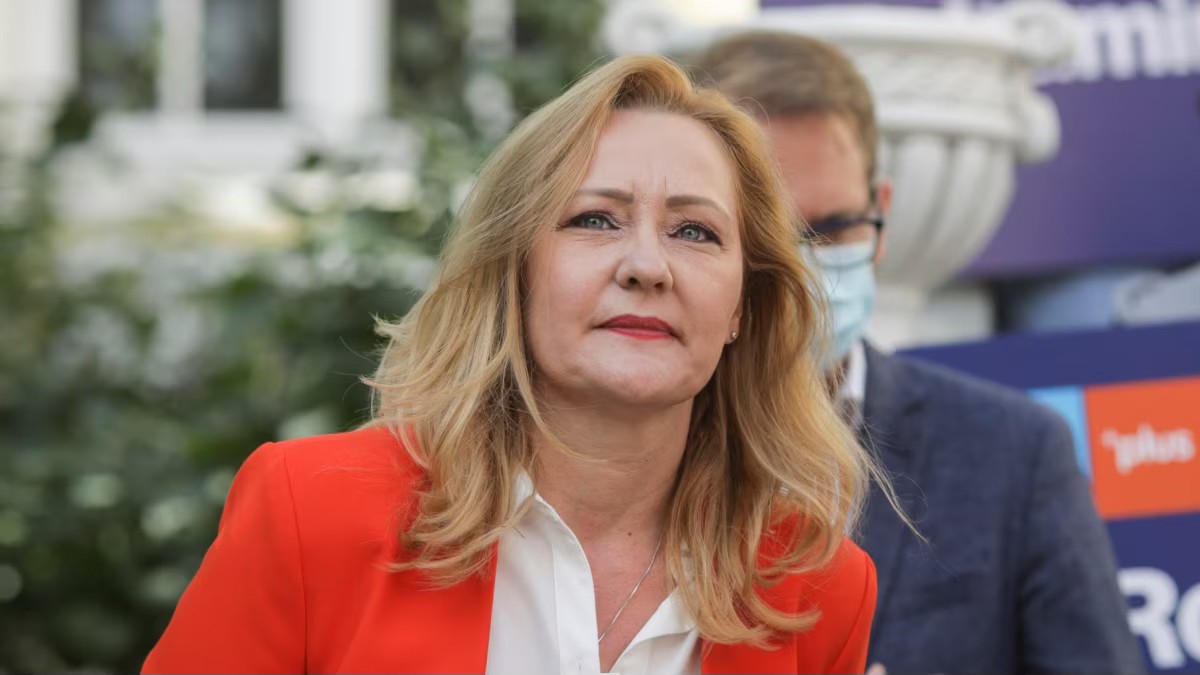 Catalin Avramescu: Vin și întreb, acum că Harris, Kamala a pierdut. Ce diferență este între ea și Elena Lasconi?