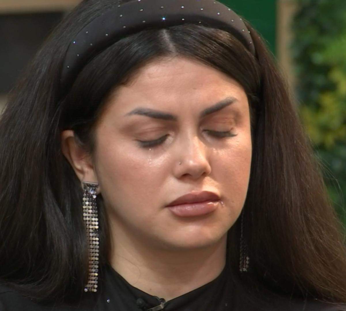 Mireasa – Capriciile iubirii. Daiana a izbucnit în plâns. Declarațiile făcute de iubitul ei, Cristi, au deranjat-o 