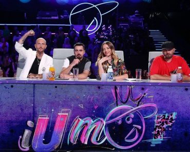 Cine este marele câștigător al sezonului 17 iUmor. El este tânărul care a reușit să cucerească publicul și să plece acasă cu premiul de 20.000 de euro Cine este marele câștigător al sezonului 17 iUmor. El este tânărul care a reușit să cucerească publicul și să plece acasă cu premiul de 20.000 de euro