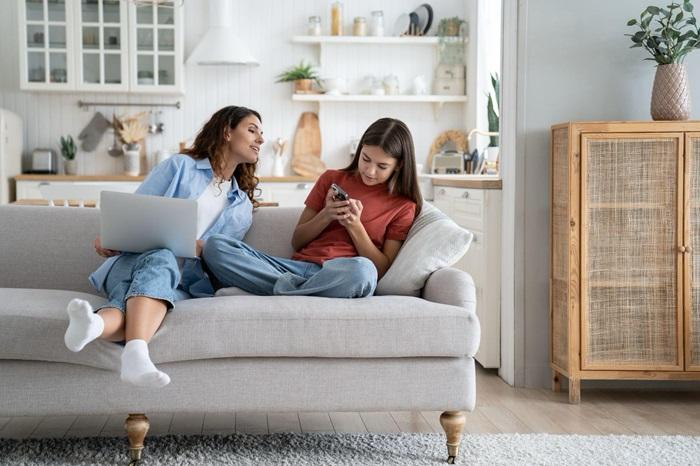 Top 3 cele mai bune aplicații monitorizare telefon copii