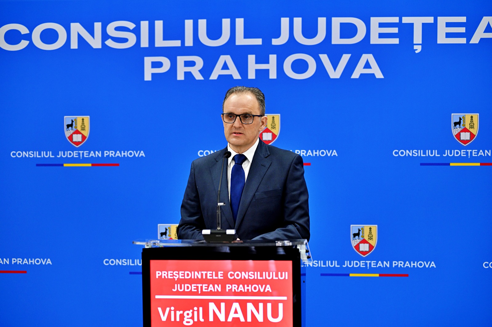 Virgil Nanu a cerut demisia conducerii ADI Deseuri. „O criza generata de Primaria Ploiesti. Aveti operator, de ce nu il folositi? Vreau sa vad masinile pe teren urgent!”