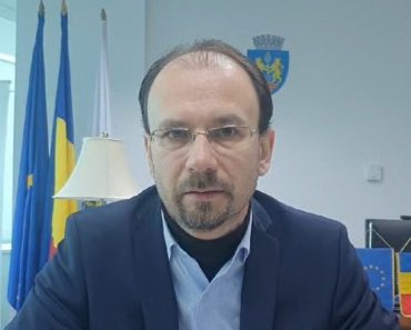 Mihai Polițeanu, despre operatorul de salubritate: „Dacă le permit accesul gratuit prin Ploiești, eu încalc legea. Nu o să fac acest lucru, nu o să încalc legea!” Mihai Polițeanu, despre operatorul de salubritate: „Dacă le permit accesul gratuit prin Ploiești, eu încalc legea. Nu o să fac acest lucru, nu o să încalc legea!”