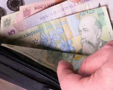 Românii vor primi anticipat alocațiile, indemnizațiile și ajutoarele de la Poșta Română, înainte de Paște Românii vor primi anticipat alocațiile, indemnizațiile și ajutoarele de la Poșta Română, înainte de Paște