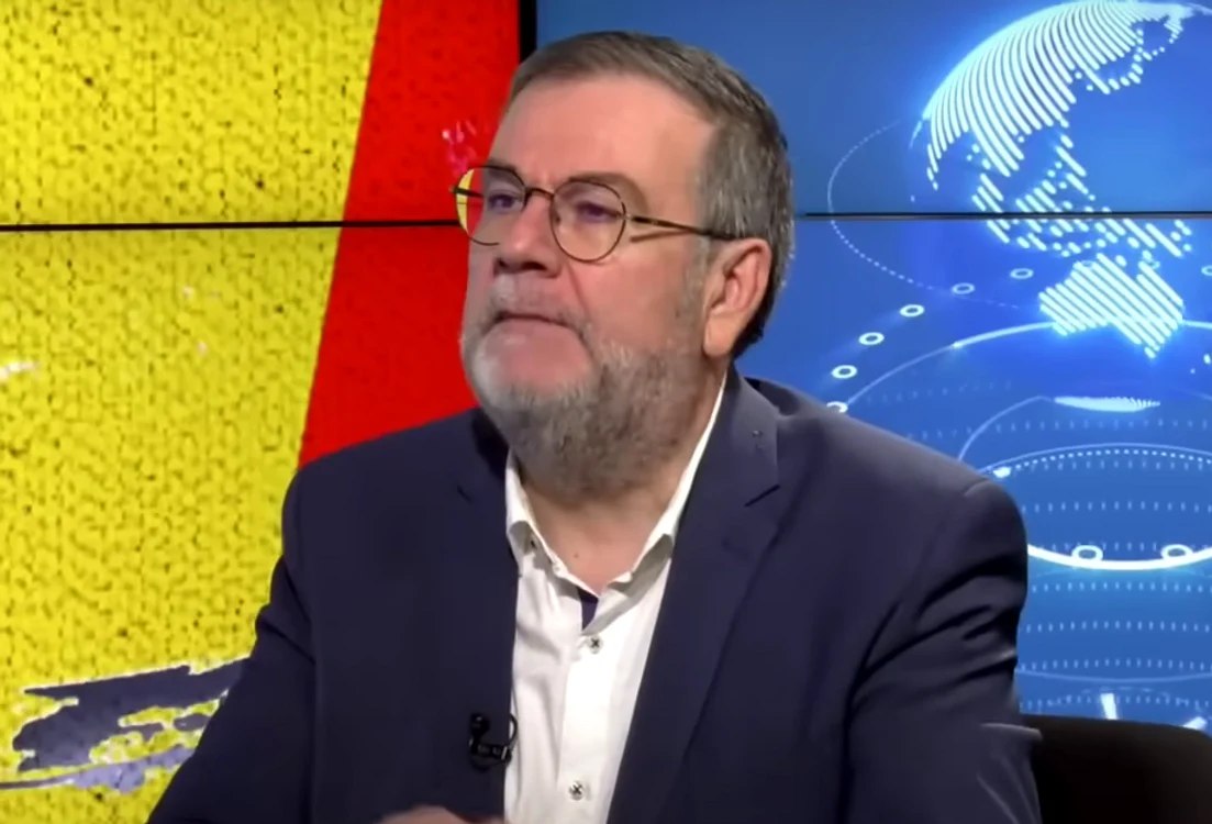 A murit Bogdan Teodorescu. Analistul politic avea 62 de ani. Ce s-a întâmplat A murit Bogdan Teodorescu. Analistul politic avea 62 de ani. Ce s-a întâmplat