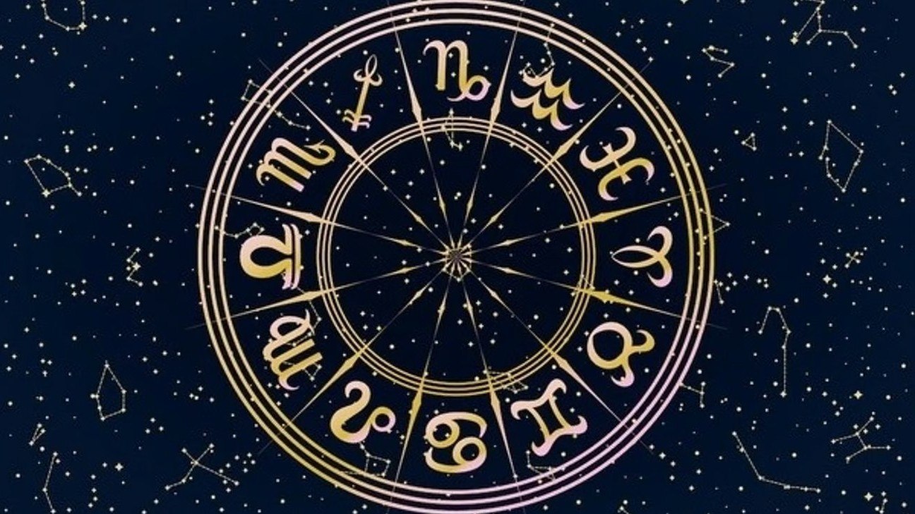 Horoscop vineri, 18 aprilie. Gemenii au un interes ascuns, Capricornii simt nevoia de schimbare, o zodie va pătimi în Vinerea Mare