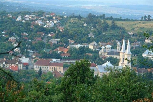 Oraşul din România unde pământul „ascunde” comori. Străzile sunt pavate cu aur: „Oriunde ai păşi, sigur găseşti o cantitate mică de aur”