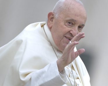 Papa Francisc a murit la vârsta de 88 de ani, după ce a condus Biserica Catolică timp de 12 ani