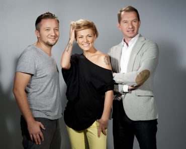 Cum și-a anunțat Dana Nălbaru retragerea din trupa Hi-Q. După 20 de ani, Mihai Sturzu a povestit cum s-a întâmplat și în ce relații au rămas: „Nu mai știu nimic de ea” Cum și-a anunțat Dana Nălbaru retragerea din trupa Hi-Q. După 20 de ani, Mihai Sturzu a povestit cum s-a întâmplat și în ce relații au rămas: „Nu mai știu nimic de ea”